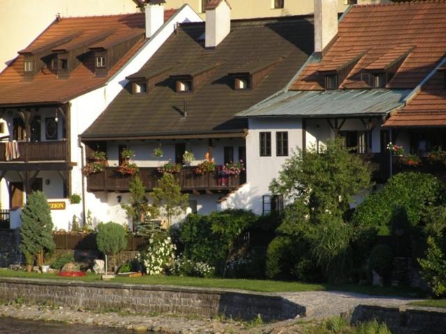 Český Krumlov Penzion Podhradi מראה חיצוני תמונה